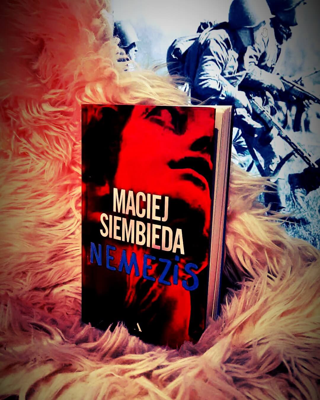 Maciej Siembieda „Nemezis” – recenzja – najlepsza polska książka od lat