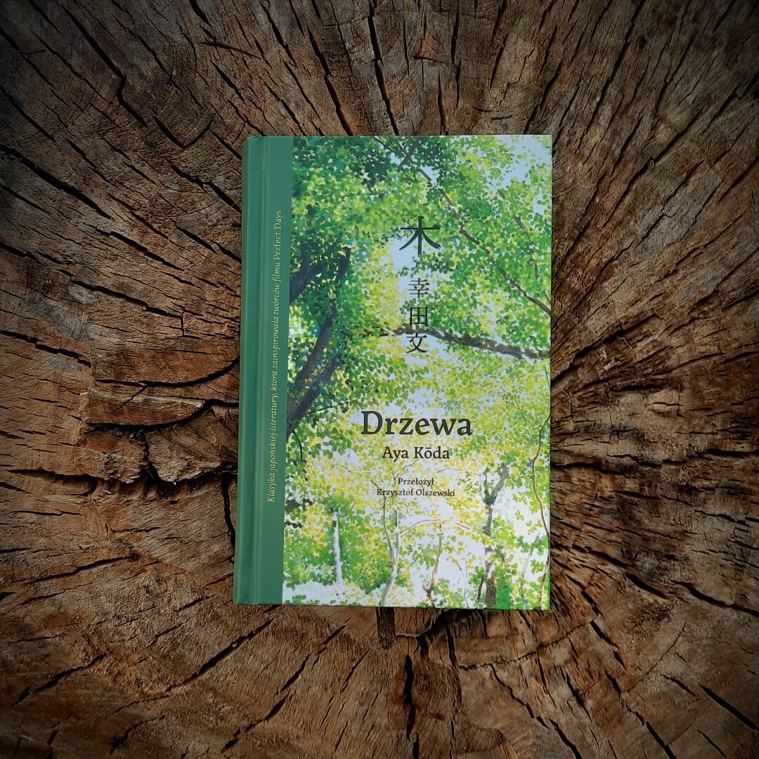 Aya Kōda „Drzewa”. Recenzja książki, historie w liściach zaklęte